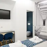 Domus Suites