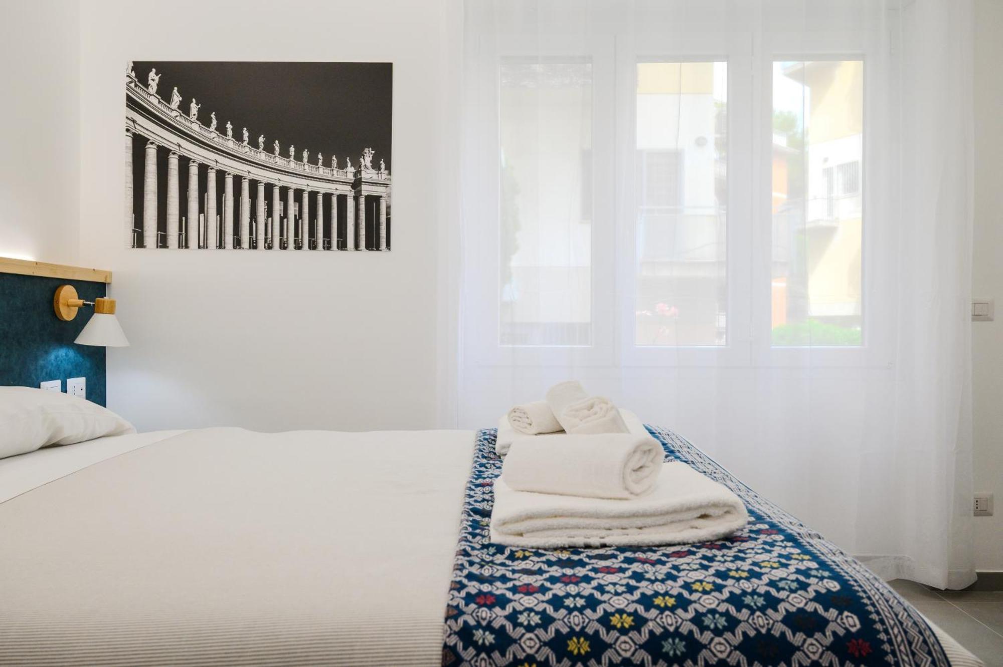 Domus Bed & Breakfast *
